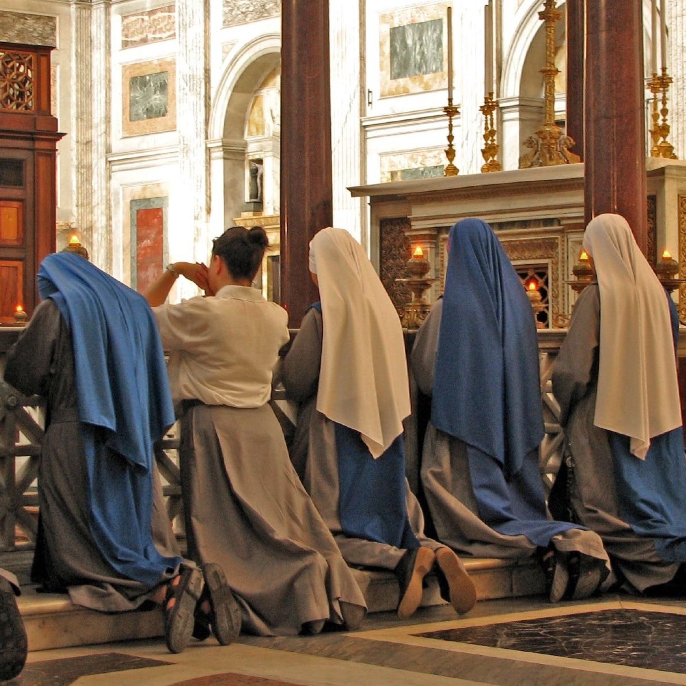 Sisters In Prayer At St Paul Ostw